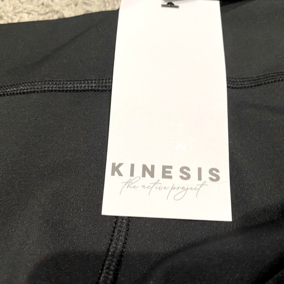 NWT Kineses 7/8 high-waisted black leggings - Picture 7 of 7